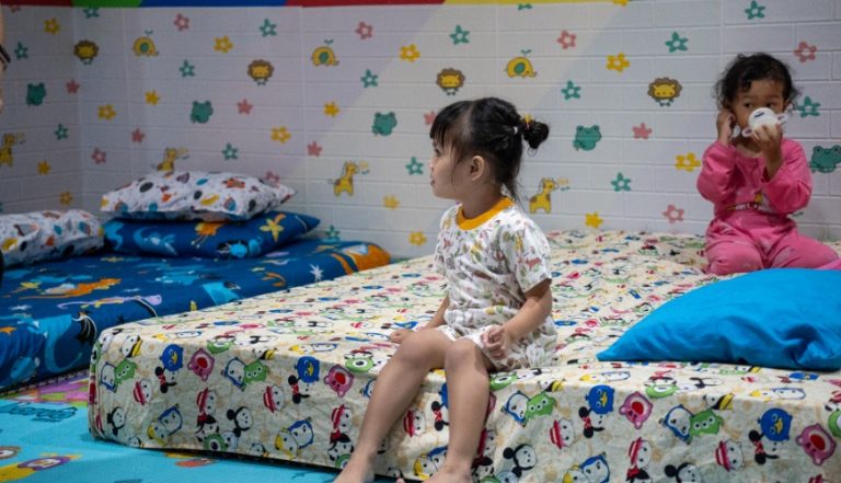 Pentingnya Membiasakan Anak Tidur Tepat Waktu Setiap Malam Investasi Untuk Masa Depan Yang Cemerlang